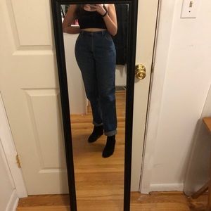 550 Levi’s Jeans. - Size 14